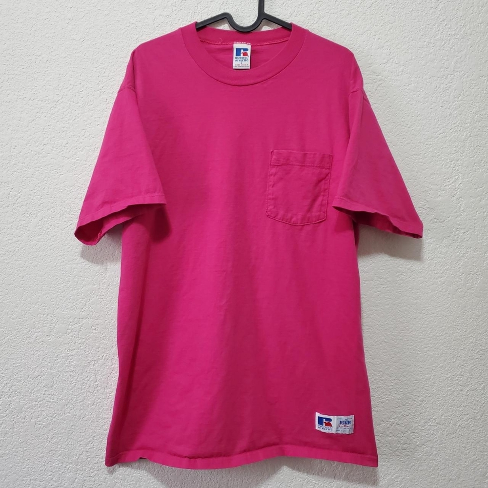 •Russell Athletic hot pink pocket tee🎀